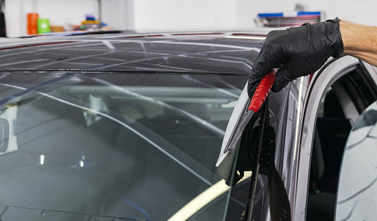 About Our Whitby Auto Glass Shop