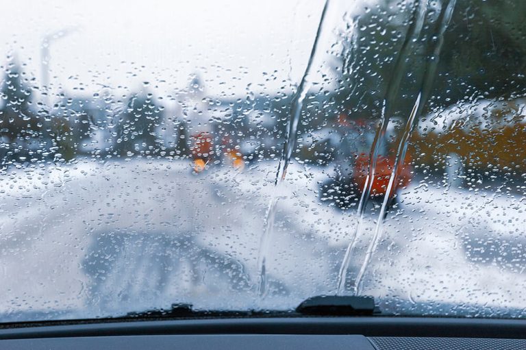 What Should You Do If Your Car's Windshield Leaks